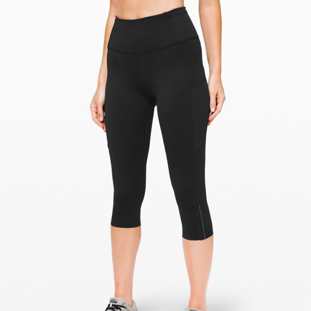 Lululemon Size 6 Fast and Free Crop Legging